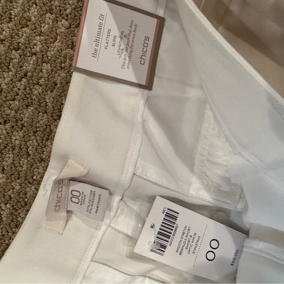 CHICO’S Shorts - Picture 2 of 4